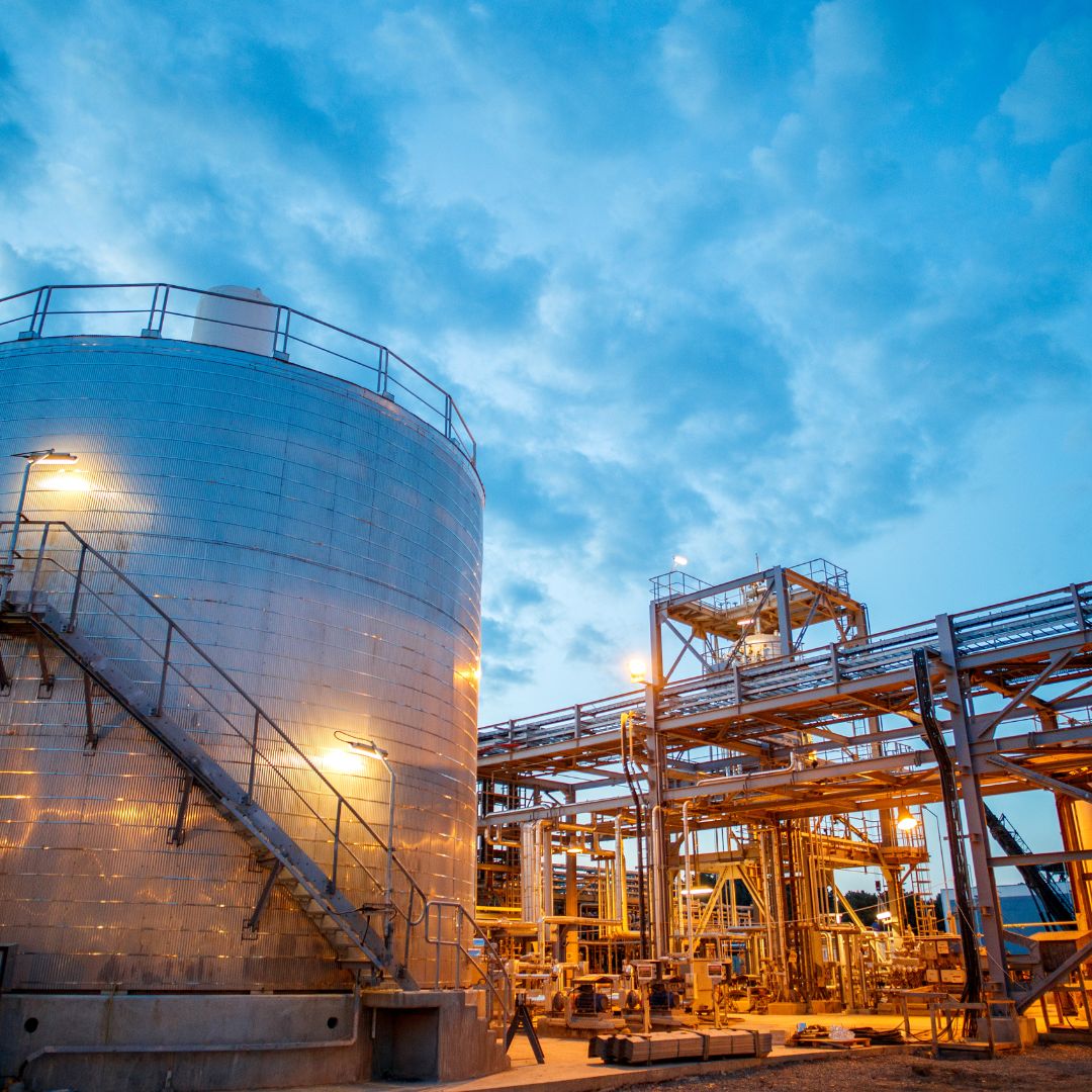 Oil tanks